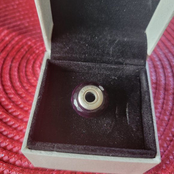 Pandora Purple Murano Glass Bead - Picture 4 of 4